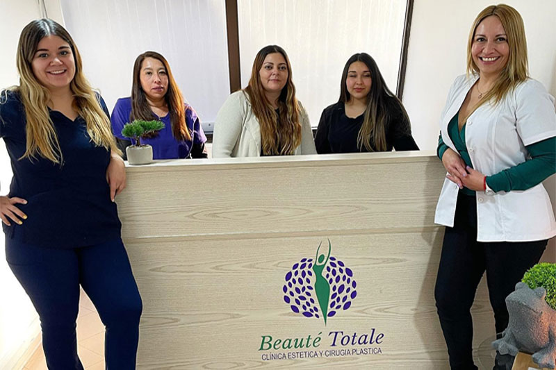 Equipo Clínica Beaut{e Totale | Providencia